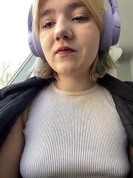 Baby__Naughty from StripChat is Freechat