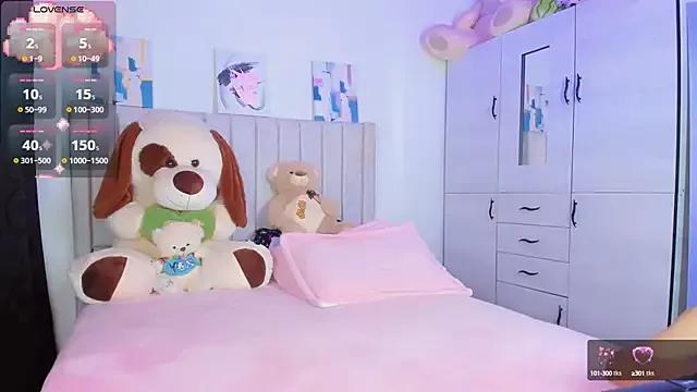 baby_cleo from StripChat is Freechat