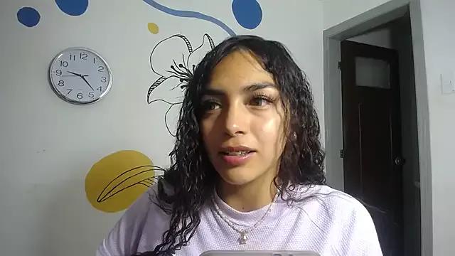 Baby_collins_ from StripChat