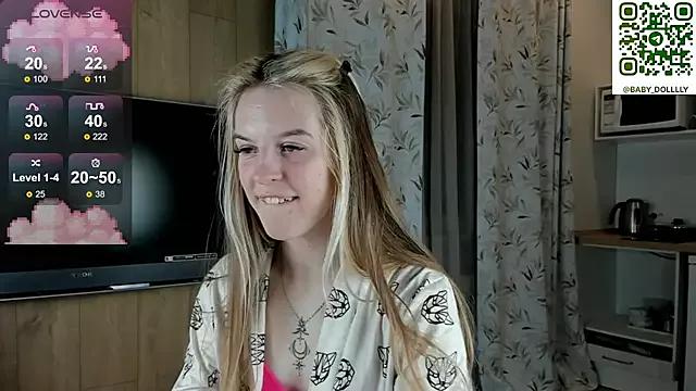 Try our streaming cams variety and talk on a personal level with our adorable girls streamers, showing off their bountiful shapes and dildos.