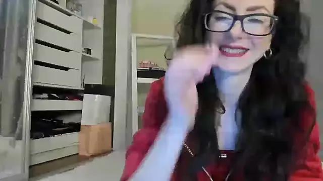 Baby_Jewel from StripChat