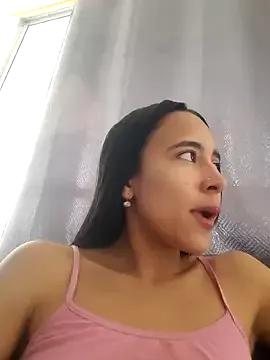 baby_princess_18 from StripChat