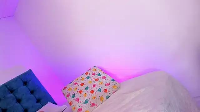 Baby_Steff from StripChat is Freechat