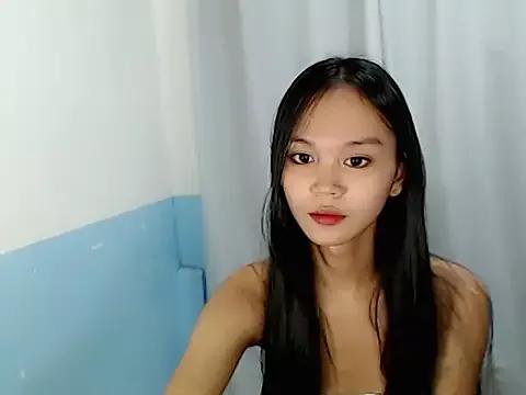 Baby_Zoee18 from StripChat