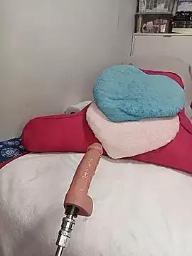 Try our streaming cams variety and talk on a personal level with our adorable girls streamers, showing off their bountiful shapes and dildos.