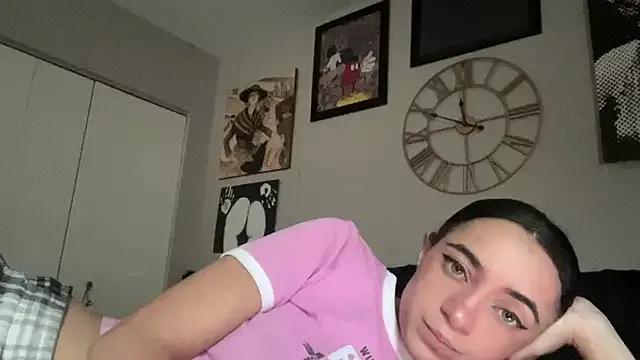 babybimbo from StripChat