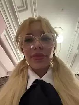 babydolll from StripChat