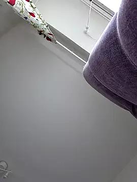 babygirl19- from StripChat