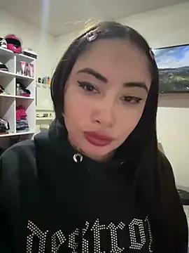 babygirls777 from StripChat