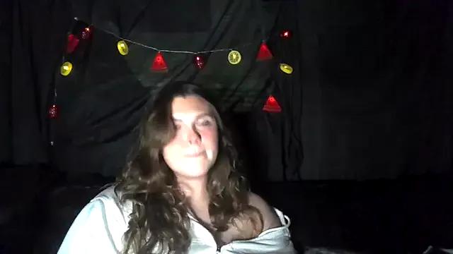 babyizzie from StripChat