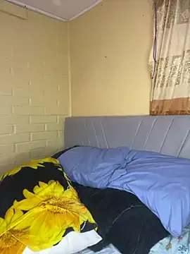 babyjuly19 on StripChat 