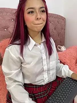 BabyLauu from StripChat