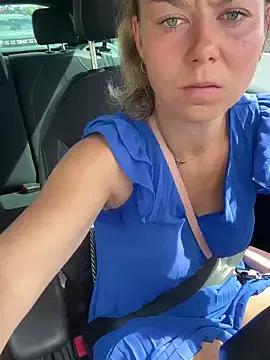BabyNila from StripChat