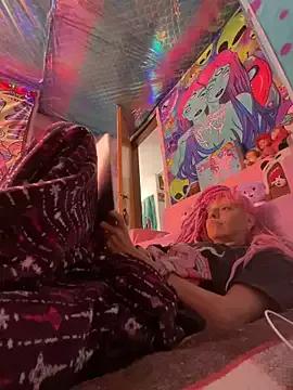 BABYUNICORN from StripChat
