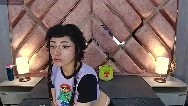 Try our streaming cams variety and talk on a personal level with our adorable girls streamers, showing off their bountiful shapes and dildos.