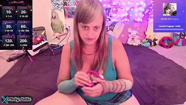 BabyZelda from StripChat