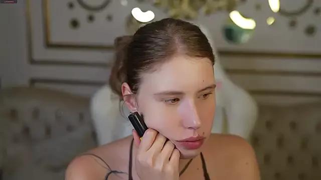 BadAfina from StripChat