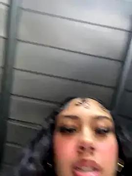 Badbaby187 from StripChat