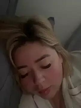 BadBitchClaudia from StripChat