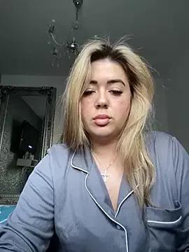 BadBitchClaudia from StripChat