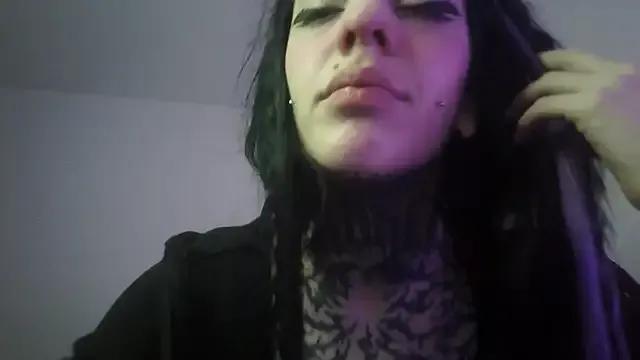 badddoll from StripChat