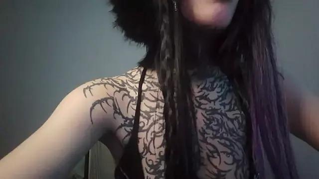 badddoll from StripChat