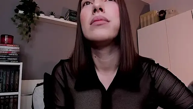 BaeBlossom on StripChat 