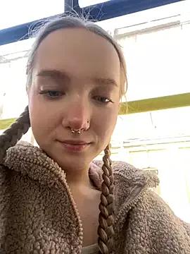 bambi_lu from StripChat