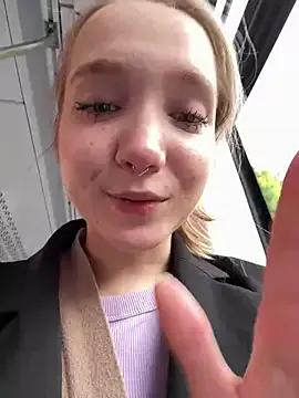 bambi_lu from StripChat is Freechat