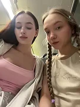 bambi_lu from StripChat
