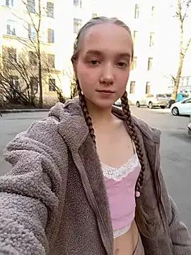 bambi_lu from StripChat