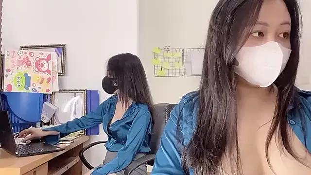 Bamboo_Swetie from StripChat