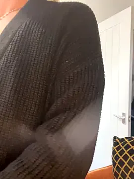 Barbie_26 on StripChat 