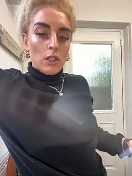 Barbie_26 on StripChat 