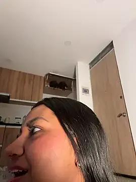Barbiebrunette_ from StripChat is Freechat