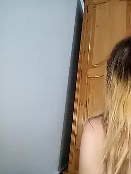 barbieelove from StripChat is Freechat