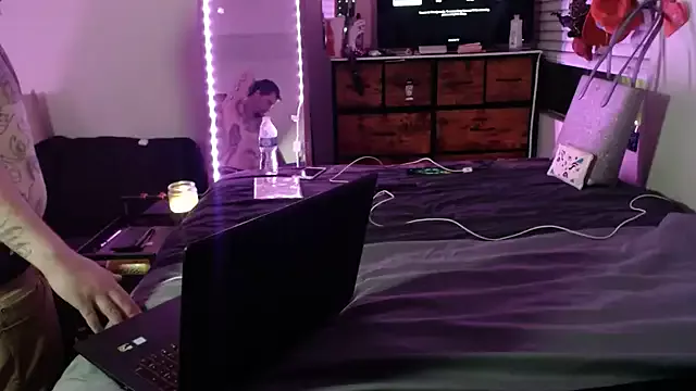 barbieinbondage7 on StripChat 