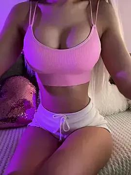 BarbieXs from StripChat
