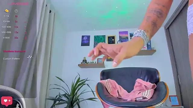 Barbigirlx_ from StripChat