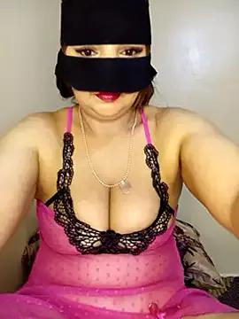 Barbyxhot from StripChat