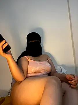 Barbyxhot from StripChat is Freechat