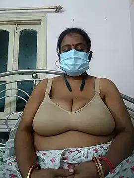 Barna_Love from StripChat is Freechat