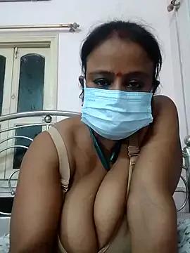 Barna_Love from StripChat is Freechat