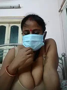 Barna_Love from StripChat is Freechat