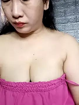 Basabetnga from StripChat