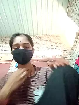 Basanti_143 from StripChat