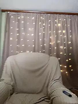 bb_Tiana from StripChat is Freechat