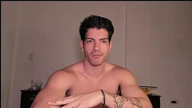 bbbeachboy from StripChat