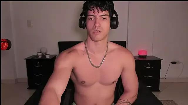 bbbeachboy from StripChat