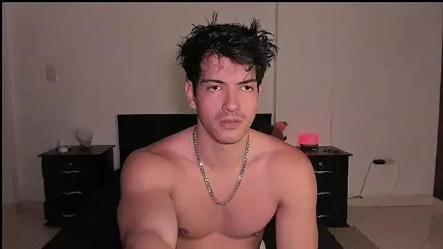 bbbeachboy from StripChat